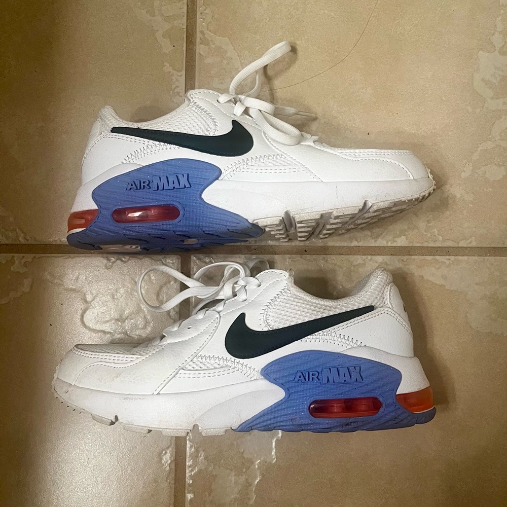 Women’s Nike Air Max Shoes